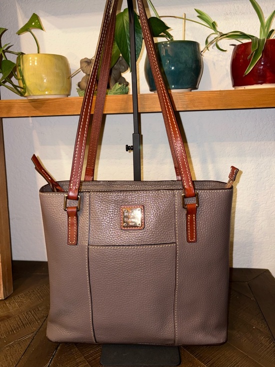 Dooney & Bourke Handbags - Dooney & Bourke Pebble Leather Tote Taupe Gray British Tan Trim Shoulder Bag